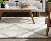 Celina White Moroccan Shag Diamond Trellis Pattern Area Rug