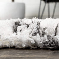 Beni Moroccan Style Diamond Shag Ivory/Dark Gray Soft Area Rug