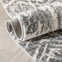 Marbella Grey & Ivory Zig-Zag Stripes Distressed Geometric Pattern Area Rug