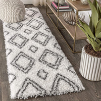 Beni Moroccan Style Diamond Shag Ivory/Dark Gray Soft Area Rug