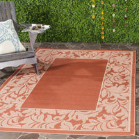 Courtyard Mardell Indoor/ Outdoor Patio Backyard Soft Rug