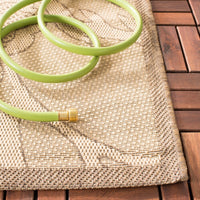 Courtyard Ofelia Indoor/ Outdoor Patio Backyard Soft Rug